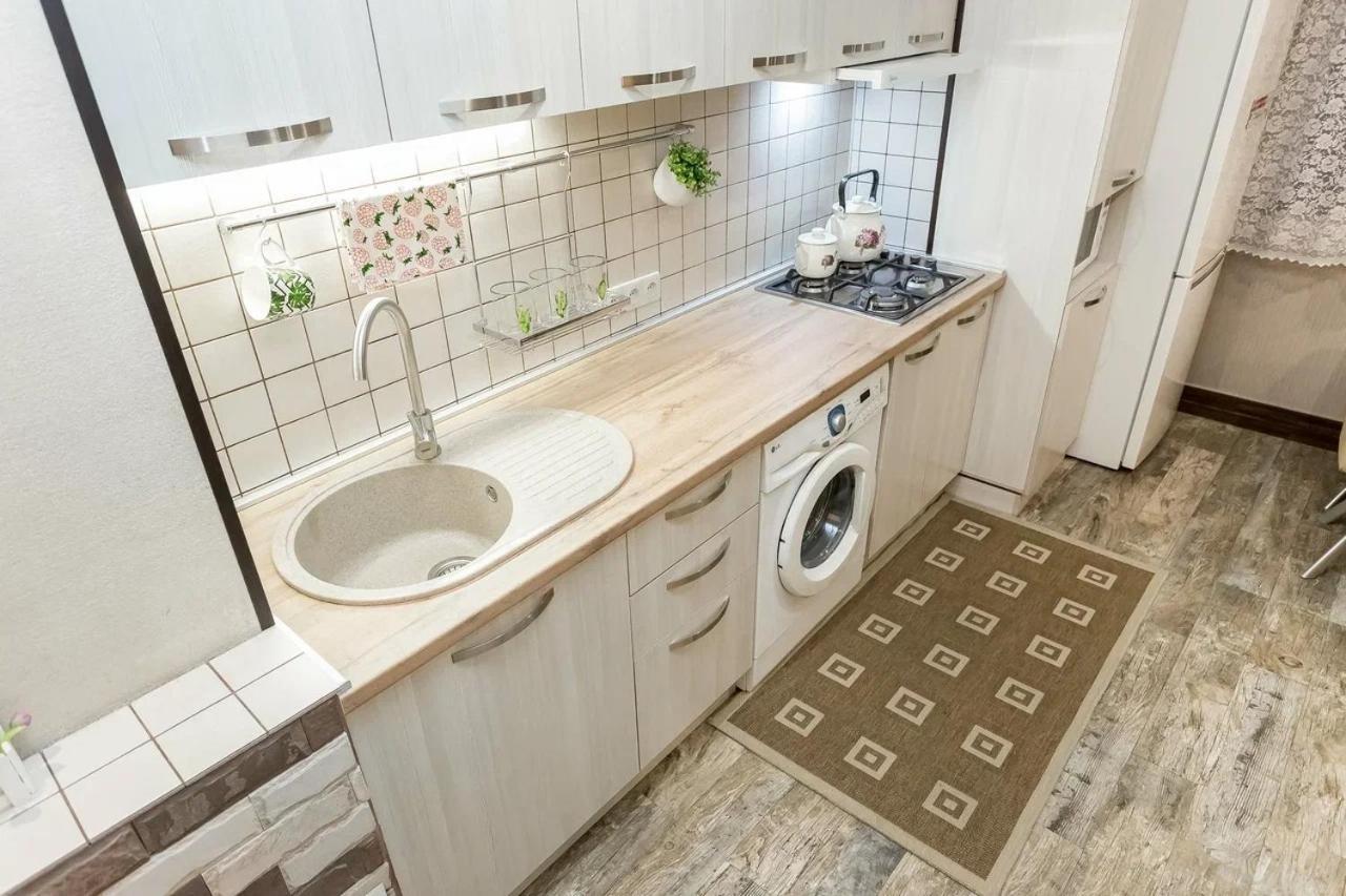 Арбат Apartment Алма Ата Екстериор снимка